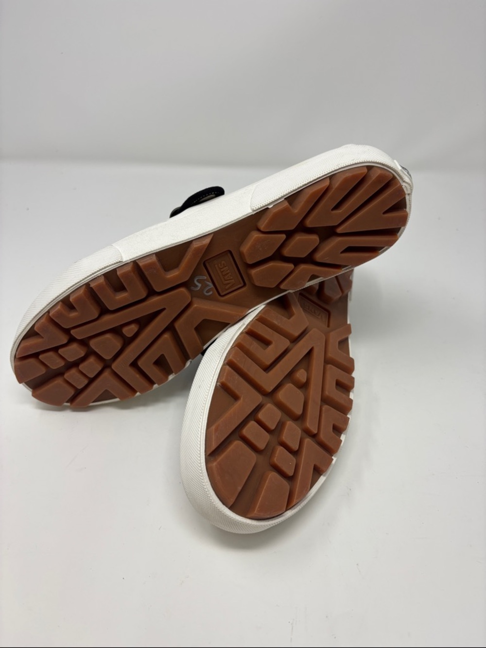Vans | 8.5 Black Canvas Mary Jane Sneakers with White Toe Cap - Picture 7 of 8